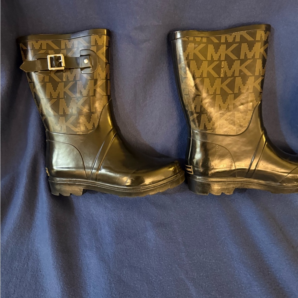 Michael Kors Black and Tan MK Pattern Boots